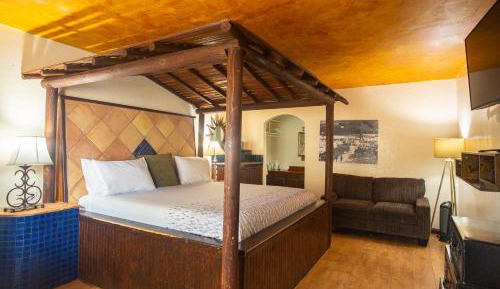 Standard  Courtyard Room