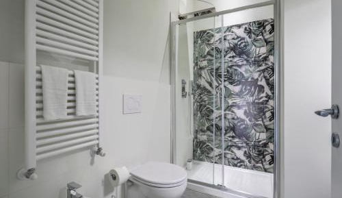 Double or Twin Room with Bathroom