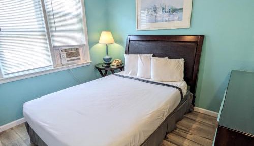 Small Standard Room