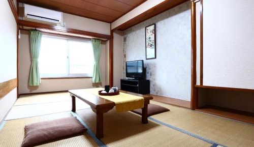 Japanese-Style Room