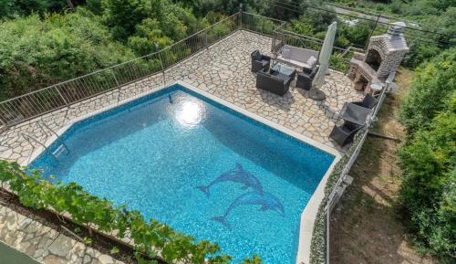 Standard Two Bedroom Apartment with Sea View	