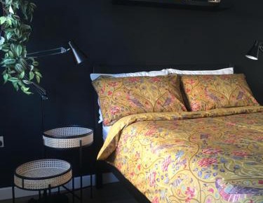Double Room with Shared Bathroom
