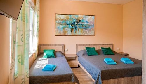 Comfort Triple Room