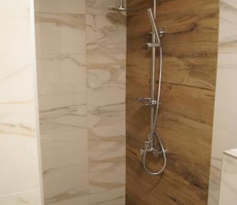 Twin Room with Private Bathroom