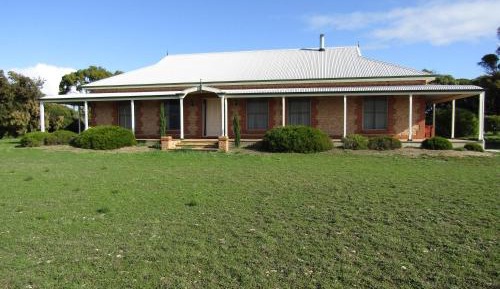 Five-Bedroom Holiday Home