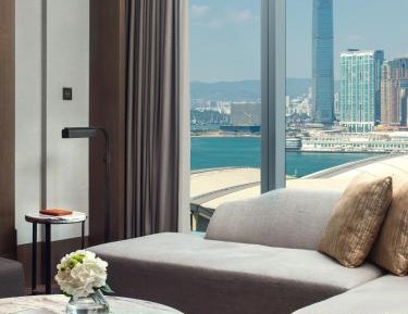 Metropolitan Suite, 1 Bedroom Suite, 1 King, Partial Harbor View