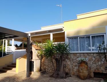 One-Bedroom Villa
