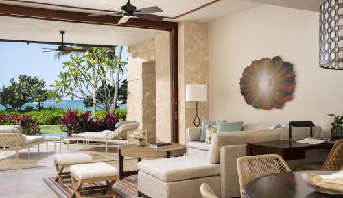 West Beach King Suite - Ground Floor