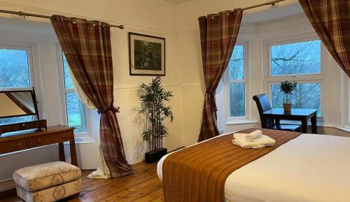 Superior King Room