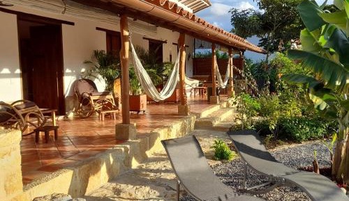 Queen Room with Garden View