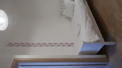 Single Room with Extra Bed and Garden View