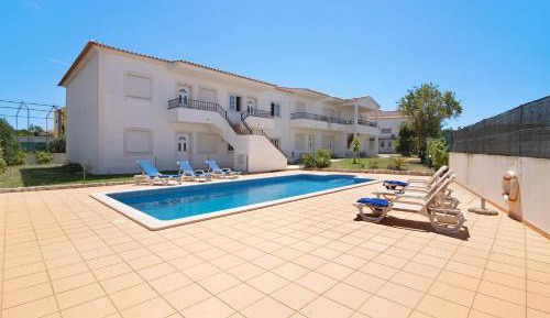 Superior One-Bedroom Apartment with Balcony