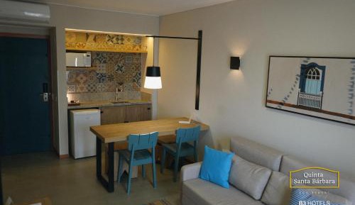 Deluxe Double Room (2 Adults + 1 Child)