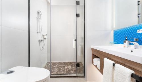 Standard King Room with Extra Floor Space