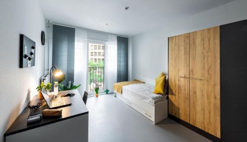 Studio Apartment