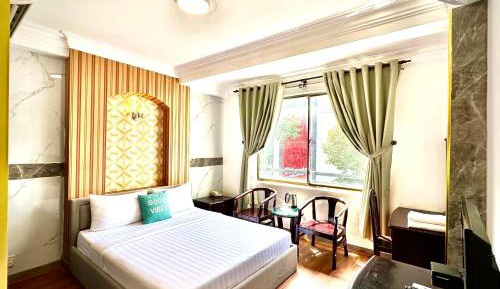 Deluxe Double Room with City View