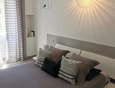 Suite (2 Adults)