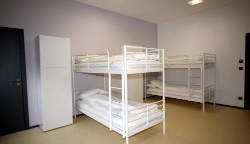 Mixed Dormitory Room