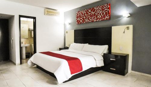 Queen Room