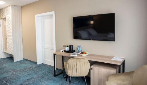 Double Premium Room with Balcony (Adults Only)