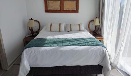 Superior Double Room with Private Bathroom