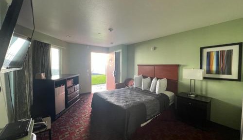 Queen Room - Disability Access