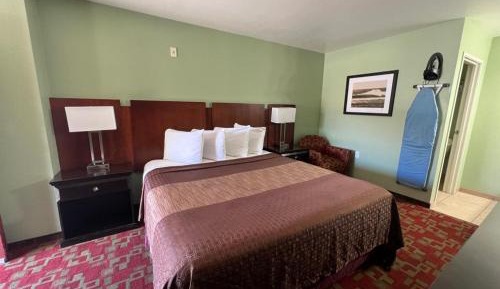 Standard King Room