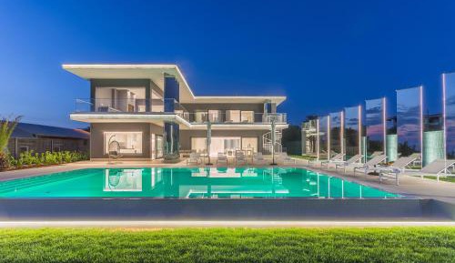Five-Bedroom Villa