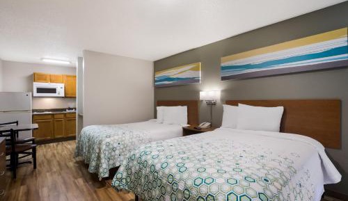 Studio Room with Two Double Beds Non-Smoking