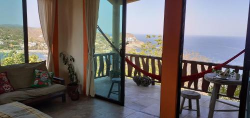 Bungalow with Sea View