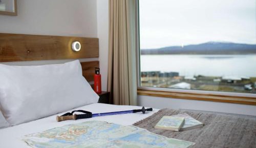 Queen Room with Ocean View - Non-Smoking