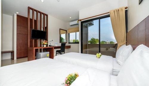 Deluxe Twin Room