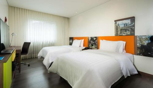 Twin Room - Non-Smoking