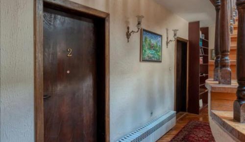 Double Room with Shared Bathroom