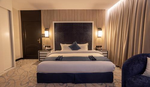 Standard King Room