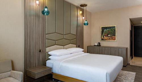 Superior King Bed, (Comp. Shuttle to DMCC Metro, Marina Mall & JBR, 20% off on F&B outlet)