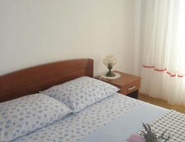 One-Bedroom Apartment with Terrace and Sea View