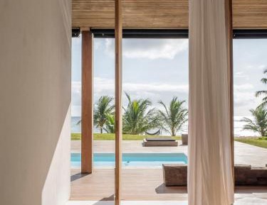 Deluxe Double or Twin Room with Pool Access