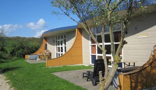 Seven-Bedroom Holiday Home
