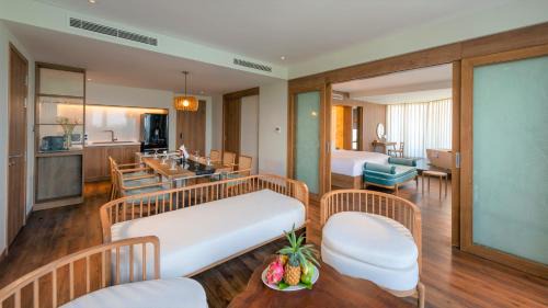 Executive Suite with Daily Afternoon tea at VIP Lounge