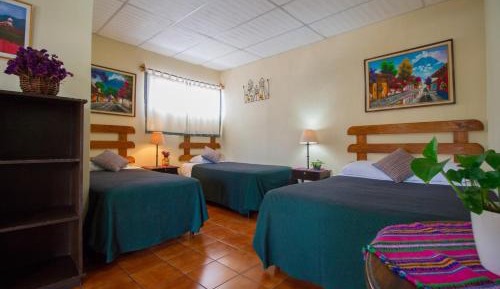 Triple Room with Private Bathroom
