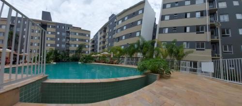 Apartment with Pool View 