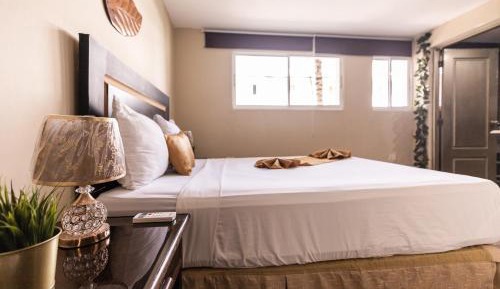 Deluxe Double Room with Extra Bed