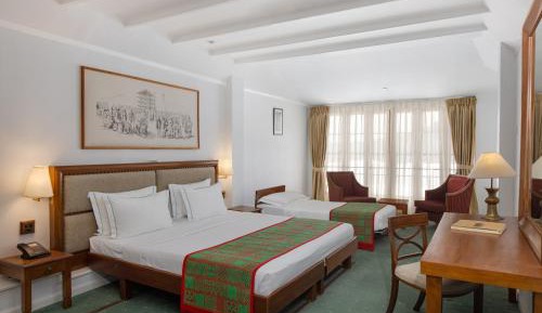 Superior Triple Room