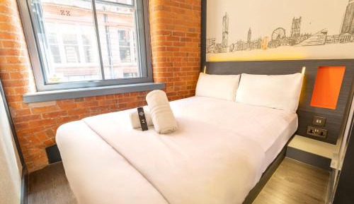 Double Room with Window