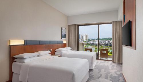 Garden View Deluxe Twin Room with Pool