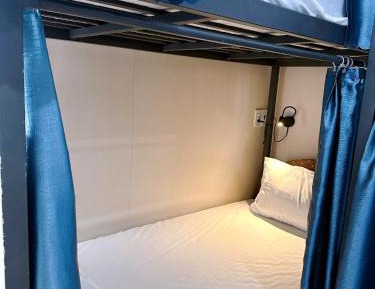Bed in 6-Bed Mixed Dormitory Room