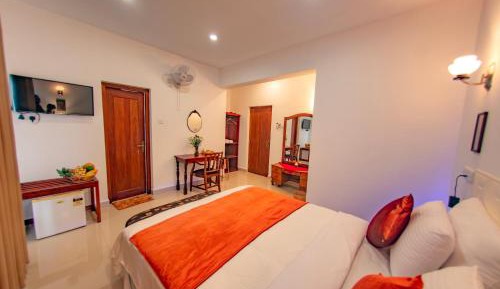 Double Room with Mountain View