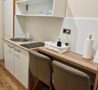 Apartment (3 Adults)