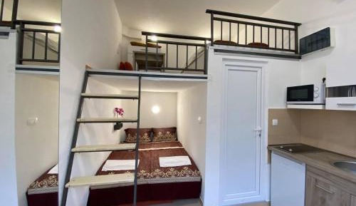Duplex Quadruple Room